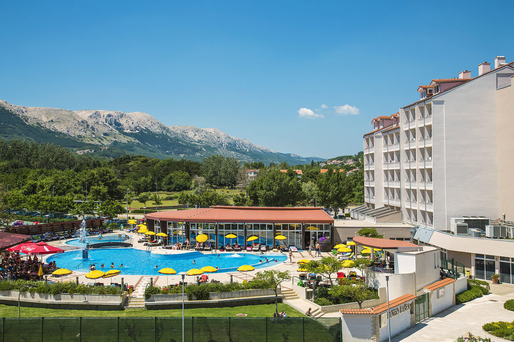 Corinthia Baska Sunny Hotel Exterior photo